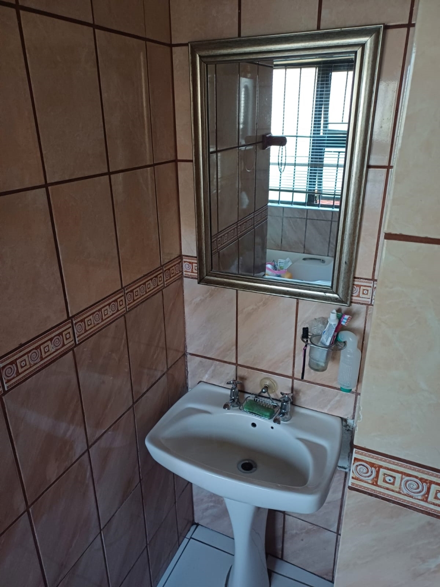 3 Bedroom Property for Sale in King Williams Town Central Eastern Cape